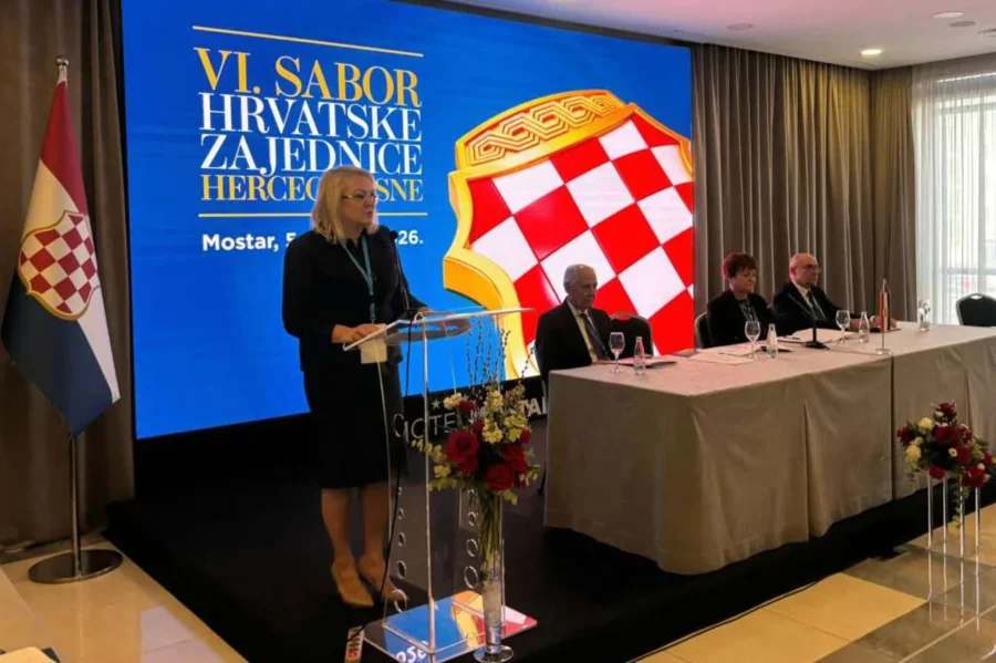 Lidija Bradara na VI. Saboru u Mostaru: Istina o Hrvatima u BiH ne smije biti iskrivljena, svi koji osporavaju HZ Herceg Bosnu, iznose krivu istinu